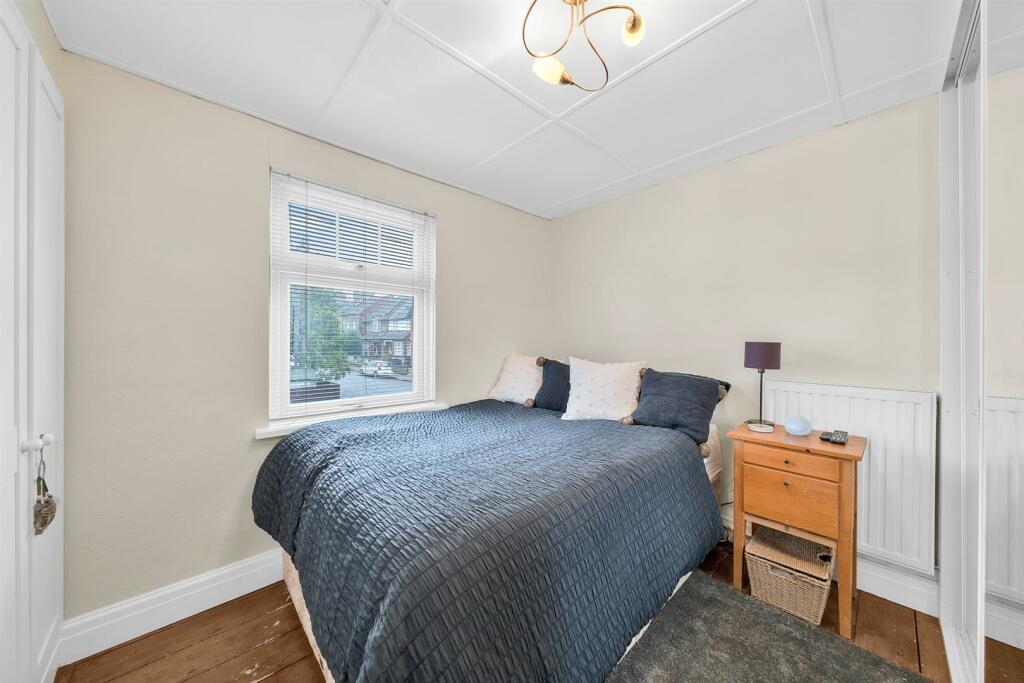 Additional property image - Plaistow Grove, Bromley, BR1