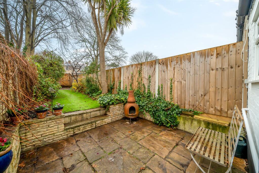 Additional property image - Plaistow Grove, Bromley, BR1