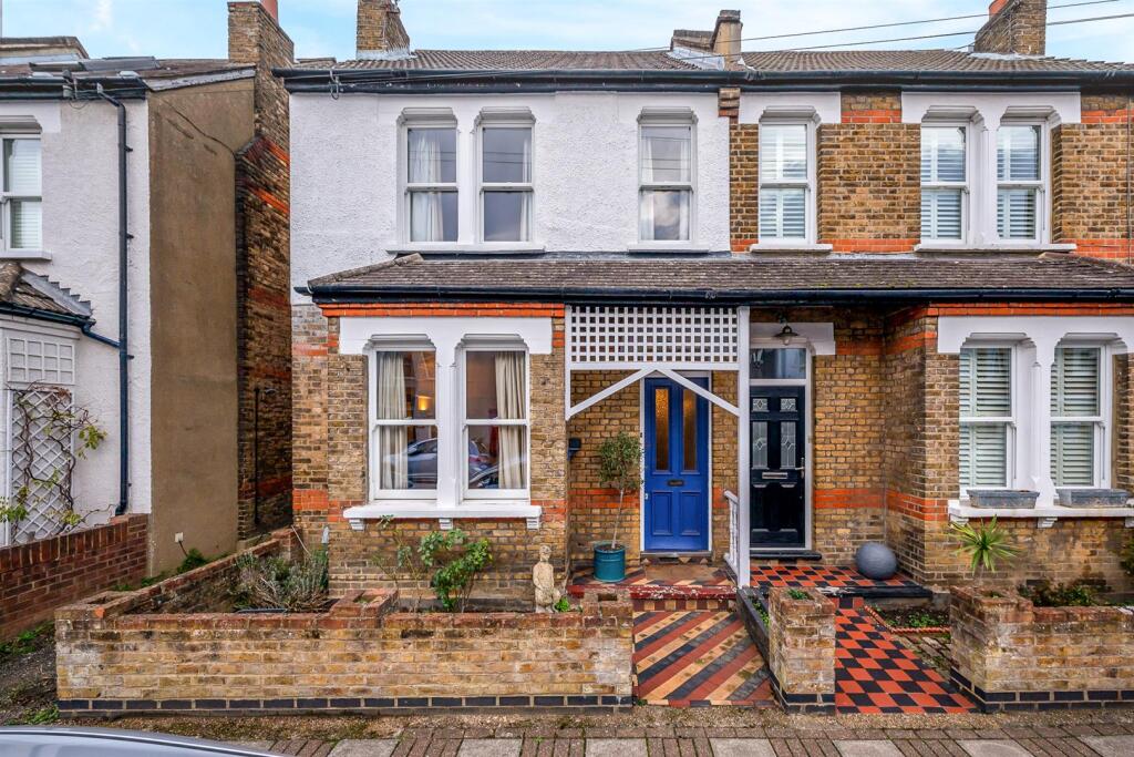 Main image of property: Meadow Road, Shortlands, Bromley, BR2