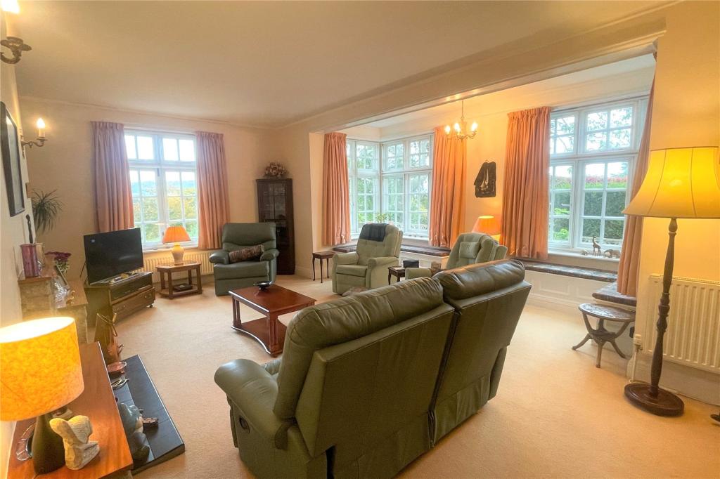 2 bedroom flat for sale in Boughmore Road, Sidmouth, Devon, EX10