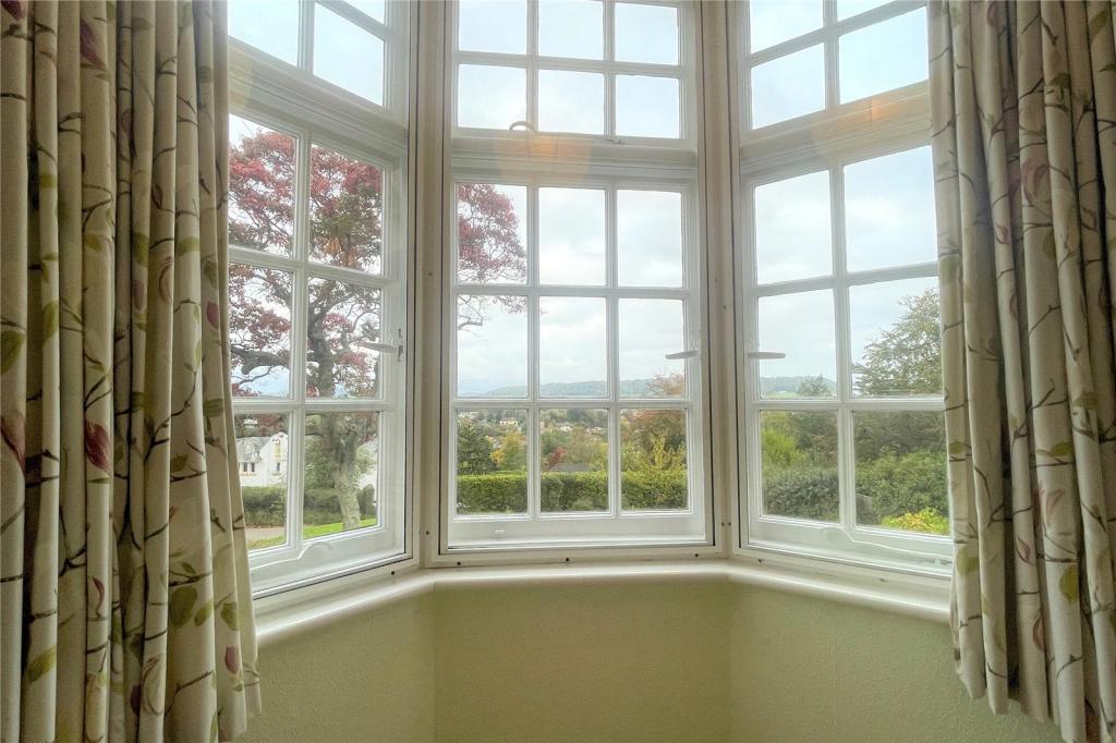 2 bedroom flat for sale in Boughmore Road, Sidmouth, Devon, EX10