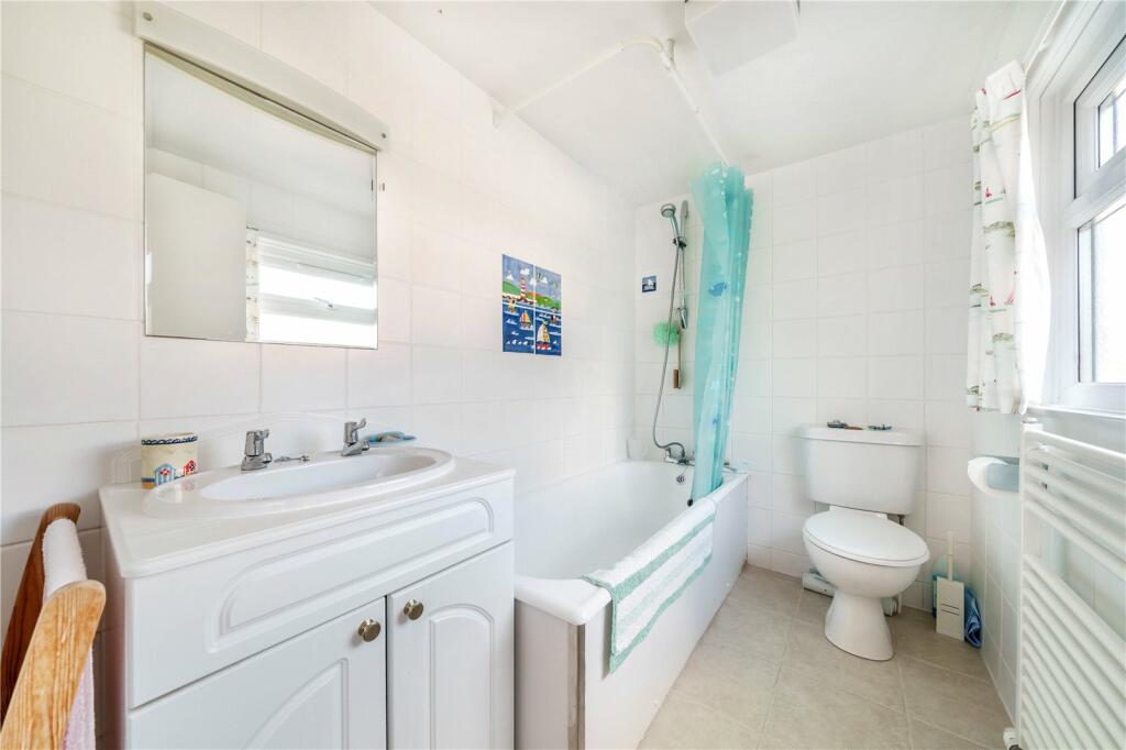 3 bedroom penthouse for sale in Hill Road, Sidmouth, Devon, EX10
