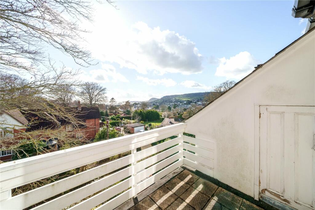 3 bedroom penthouse for sale in Hill Road, Sidmouth, Devon, EX10