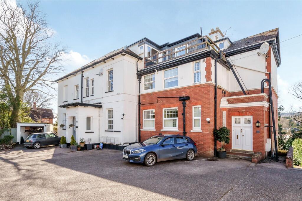 3 bedroom penthouse for sale in Hill Road, Sidmouth, Devon, EX10