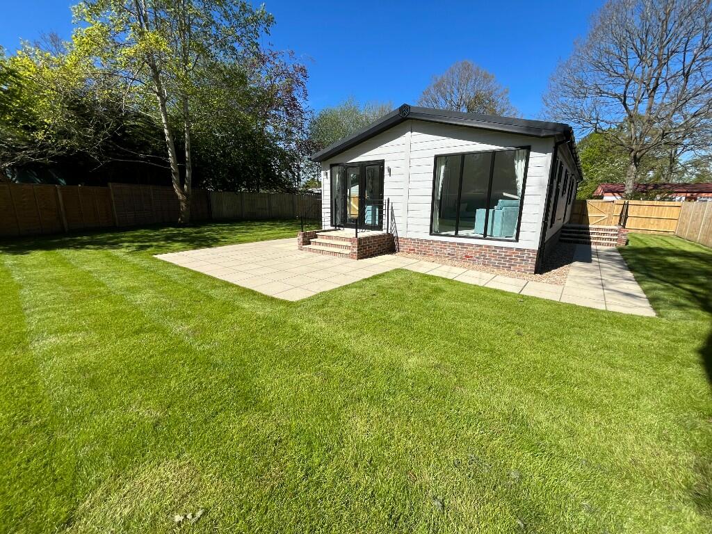 2 bedroom park home for sale in Forest Way, Warfield Park, Bracknell