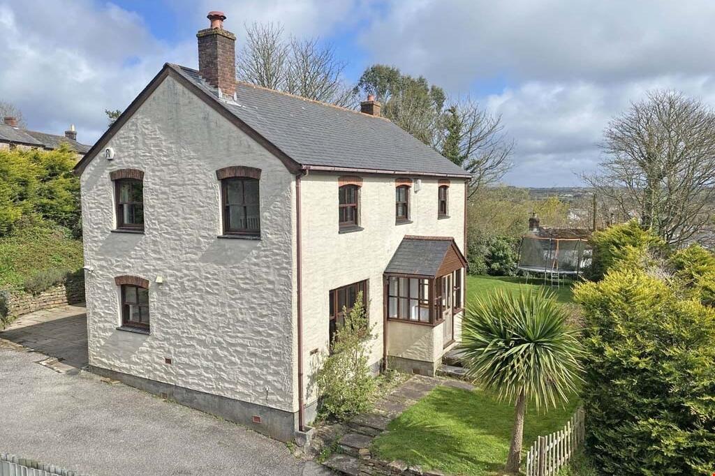 4 bedroom detached house for sale in Carnmarth, Carharrack, west of