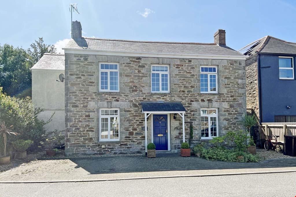 5 bedroom house for sale in Grampound Road, Truro, Cornwall, TR2