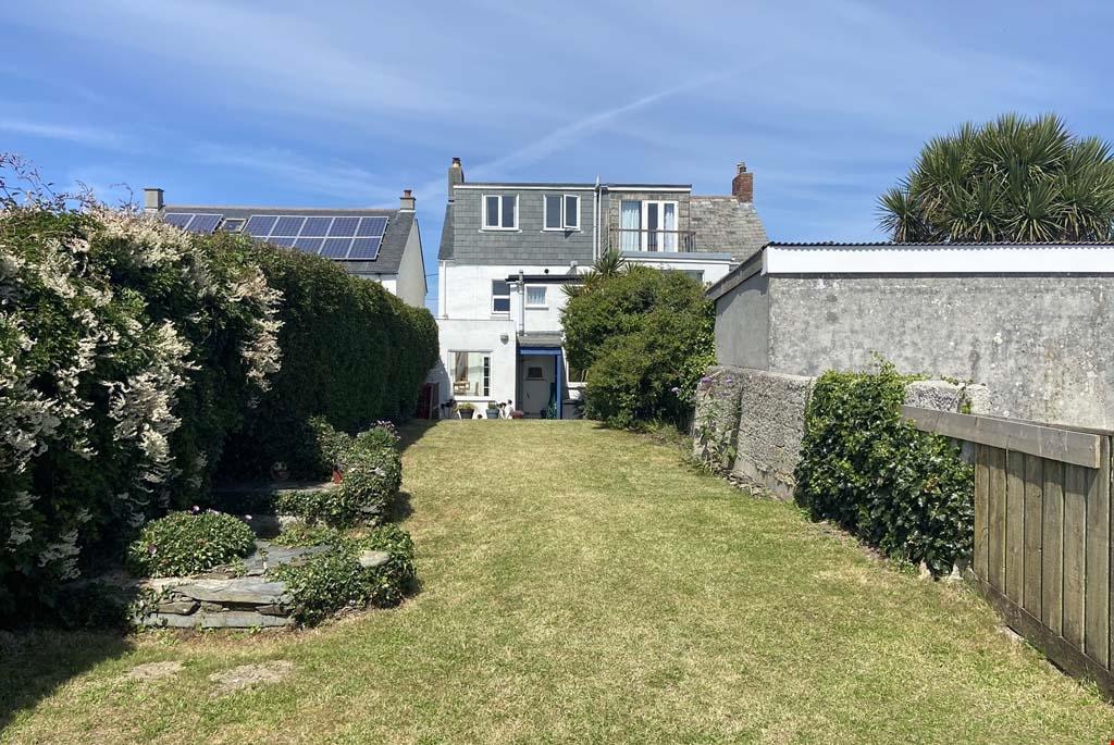 4 bedroom semidetached house for sale in Crantock, Nr. Newquay