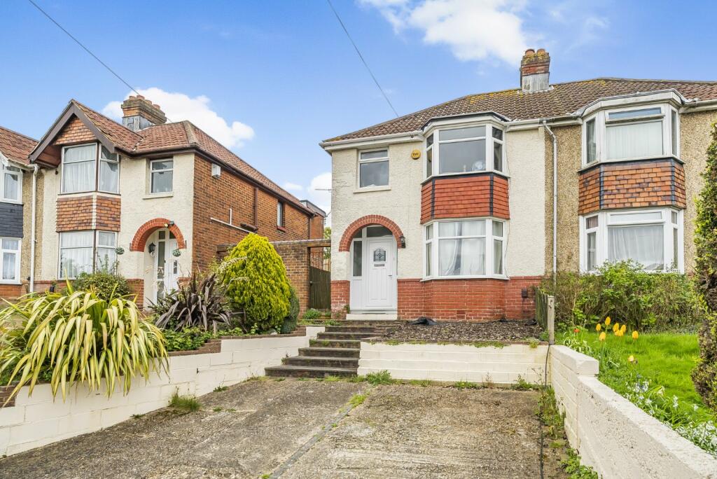3 bedroom semi-detached house for sale in Wakefield Road, Midanbury, Southampton, Hampshire, SO18