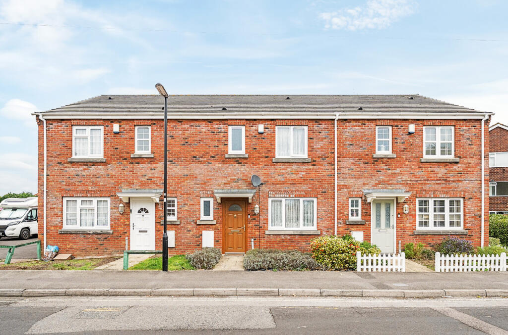 Main image of property: York Drove, Bitterne Village, Southampton, Hampshire, SO18