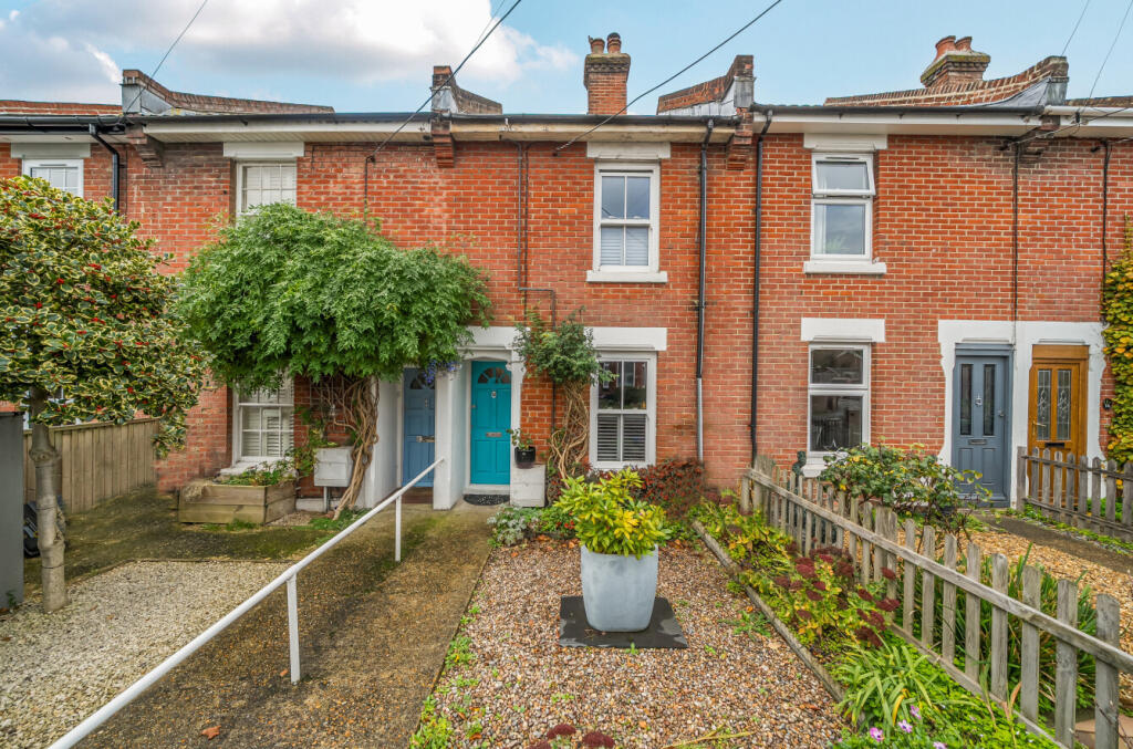 Main image of property: New Road, Netley Abbey, Southampton, Hampshire, SO31