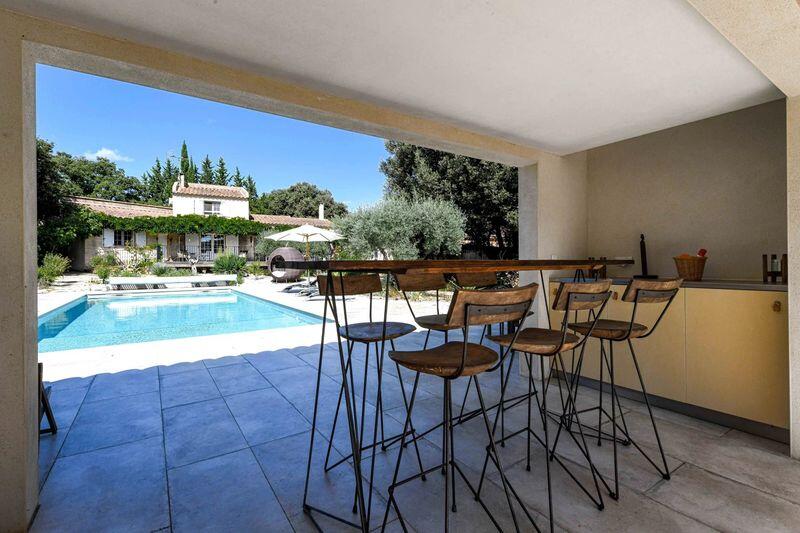 Main image of property: Vers Pont du Gard, Gard