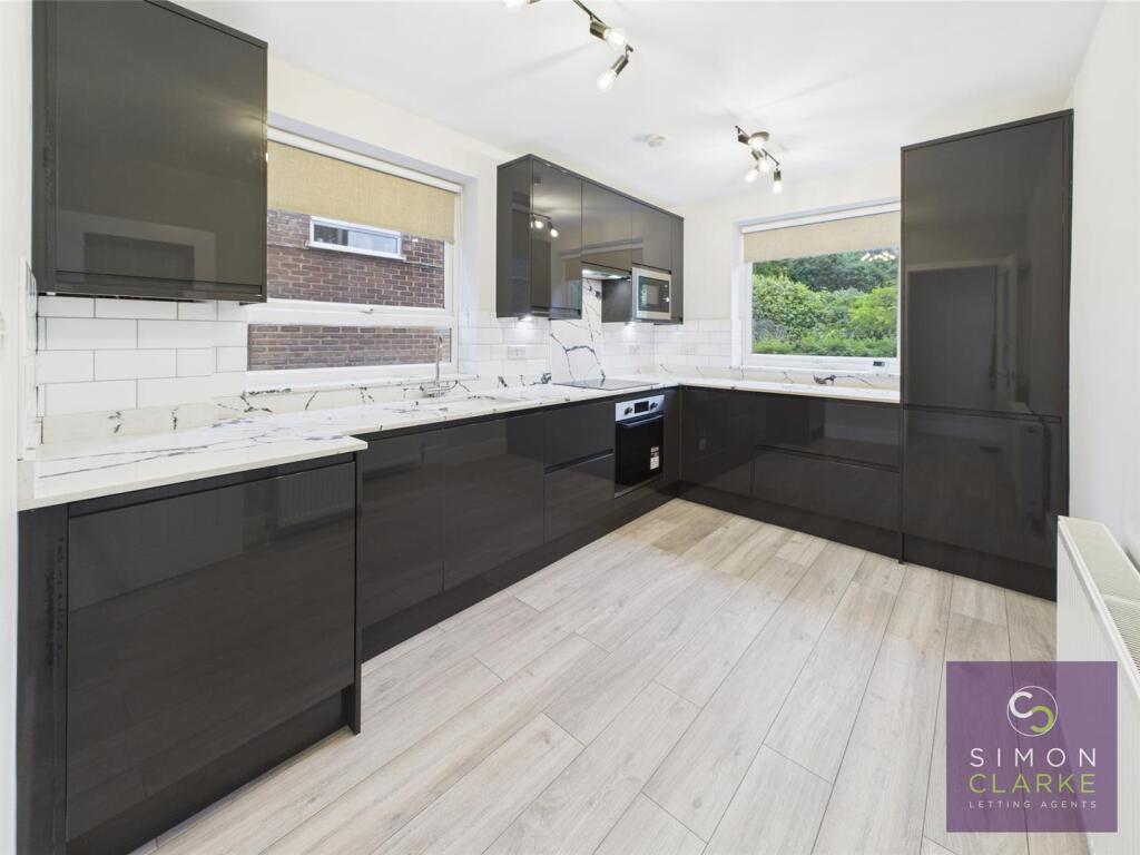 Main image of property: Lyonsdown Road, Barnet, EN5 - WITH GARAGE