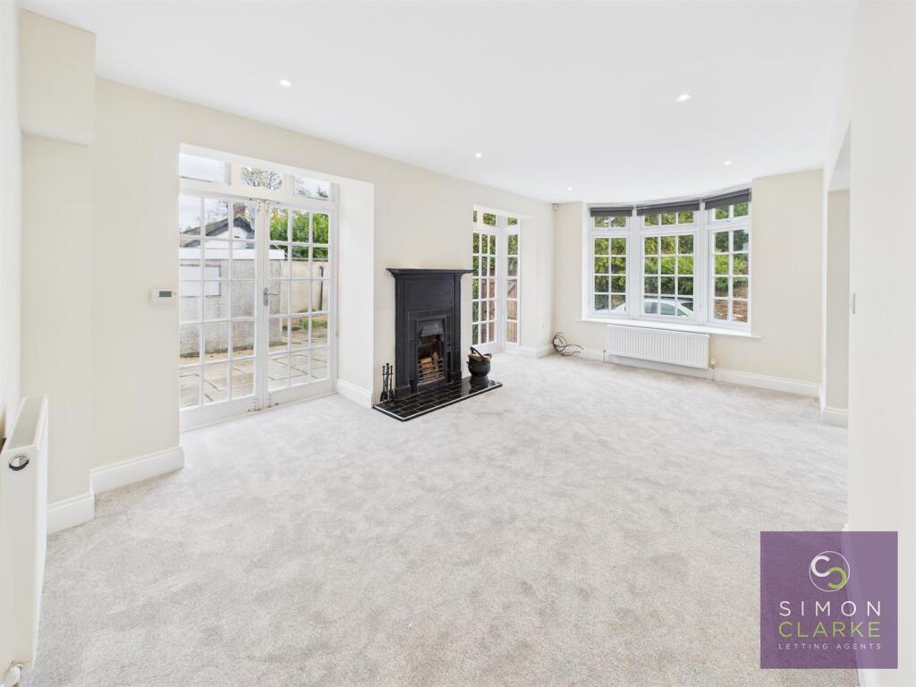 Main image of property: Lime Grove, Totteridge, N20