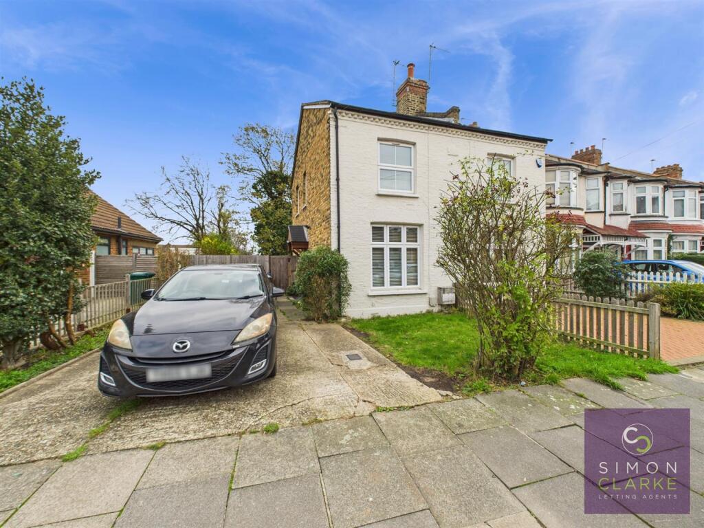 Main image of property: Grove Road, North Finchley, N12