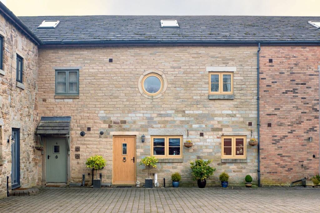 3 bedroom mews property for sale in The Gates Arthur Lane, Harwood