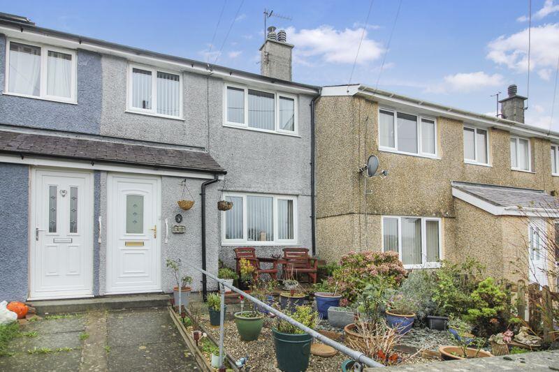 Main image of property: 3 Maes Bwcle, Amlwch