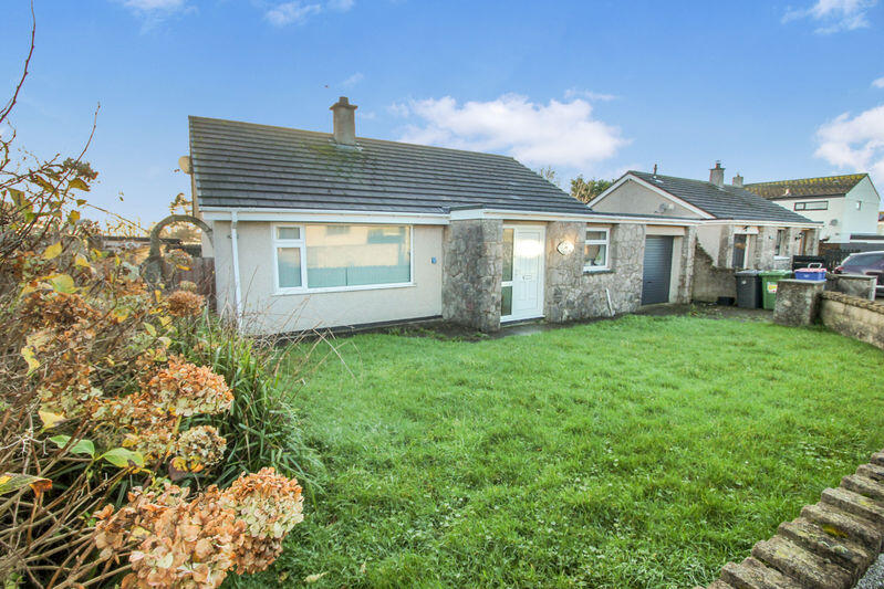 Main image of property: Lon Newydd, Amlwch