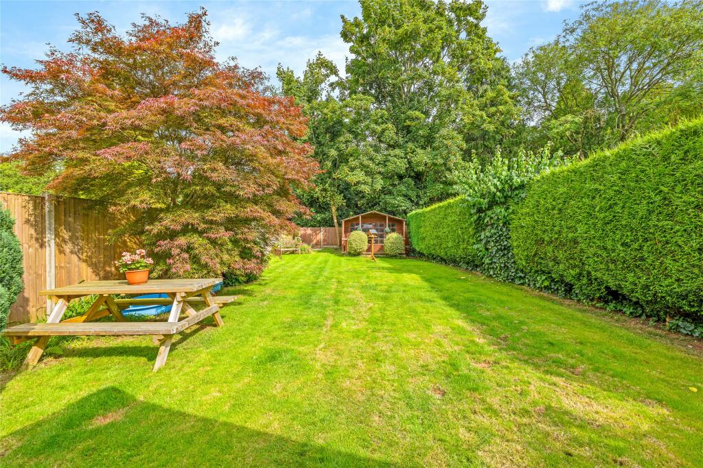 Additional property image - Farleigh Road, Warlingham, Surrey, CR6