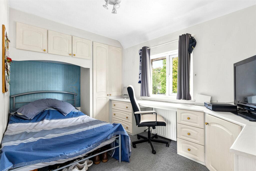 Additional property image - Farleigh Road, Warlingham, Surrey, CR6