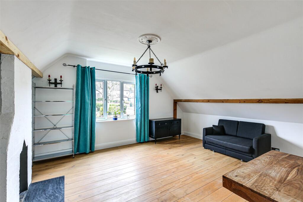 Additional property image - Mosslea Road, Whyteleafe, CR3