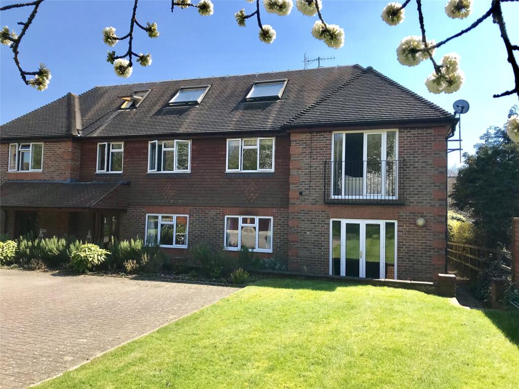 Main image of property: The Willows, 15 Bluehouse Lane, Oxted, Surrey, RH8