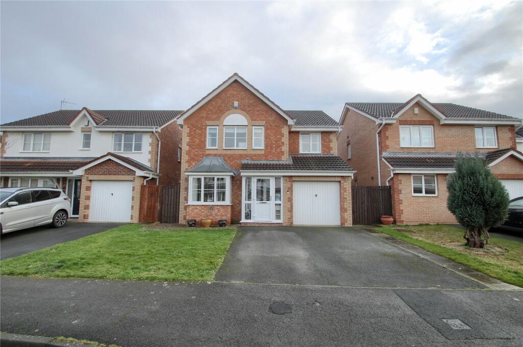 4 bedroom detached house for sale in Talbenny Grove, Ingleby Barwick, TS17