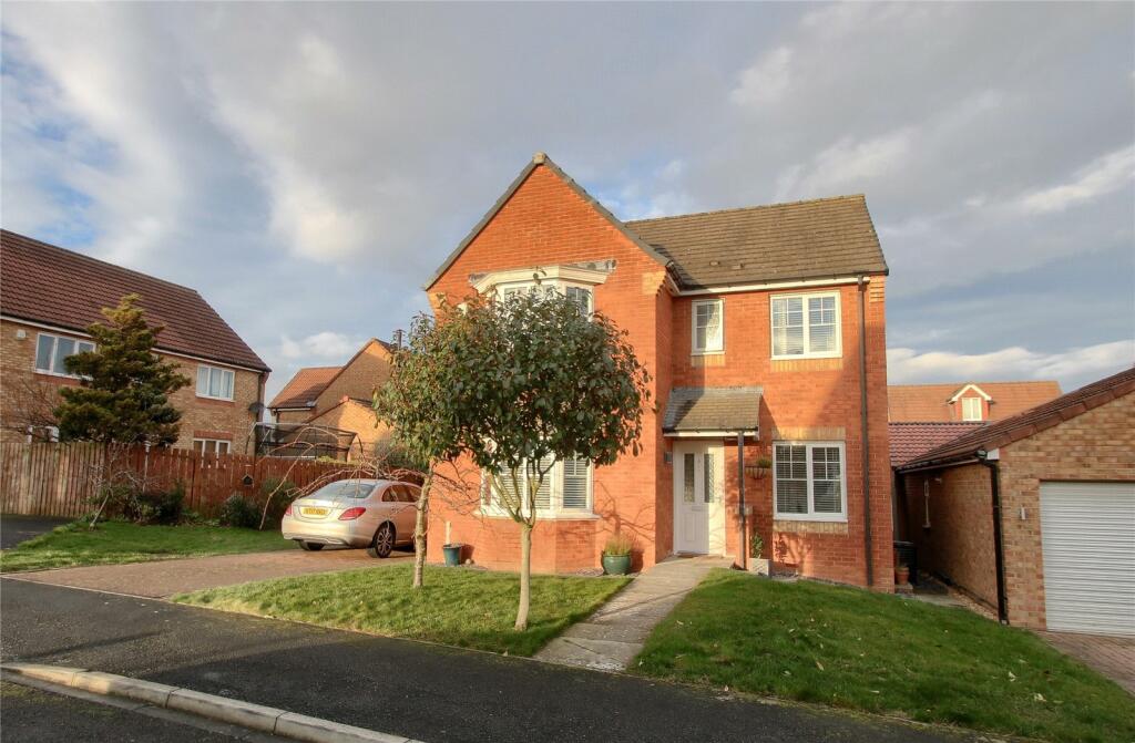 4 bedroom detached house for sale in Millgin Court, Ingleby Barwick, TS17