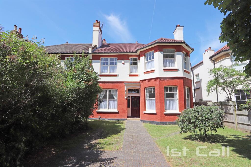 Main image of property: Park Road, Westcliff-On-Sea