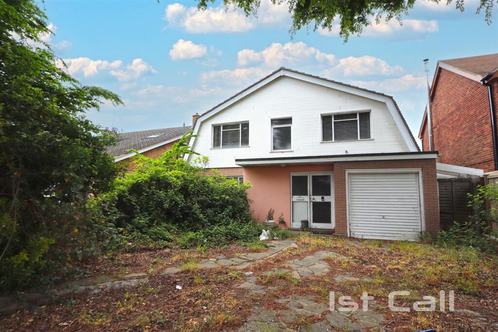 Main image of property: Green Lane, Leigh-On-Sea