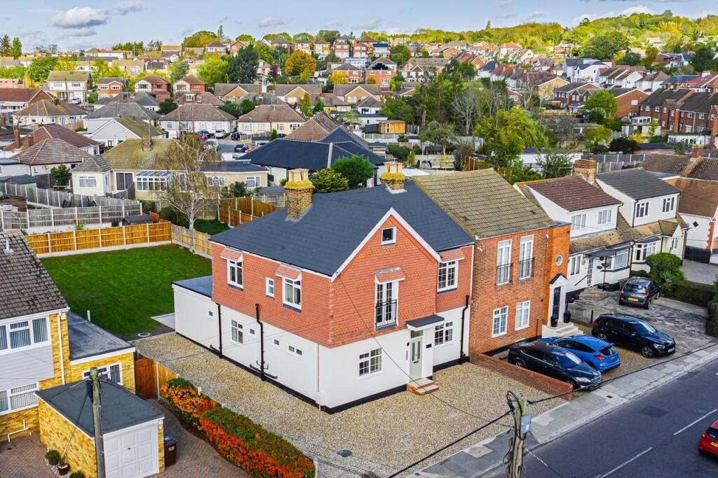 Main image of property: Thundersley Park Road, Benfleet