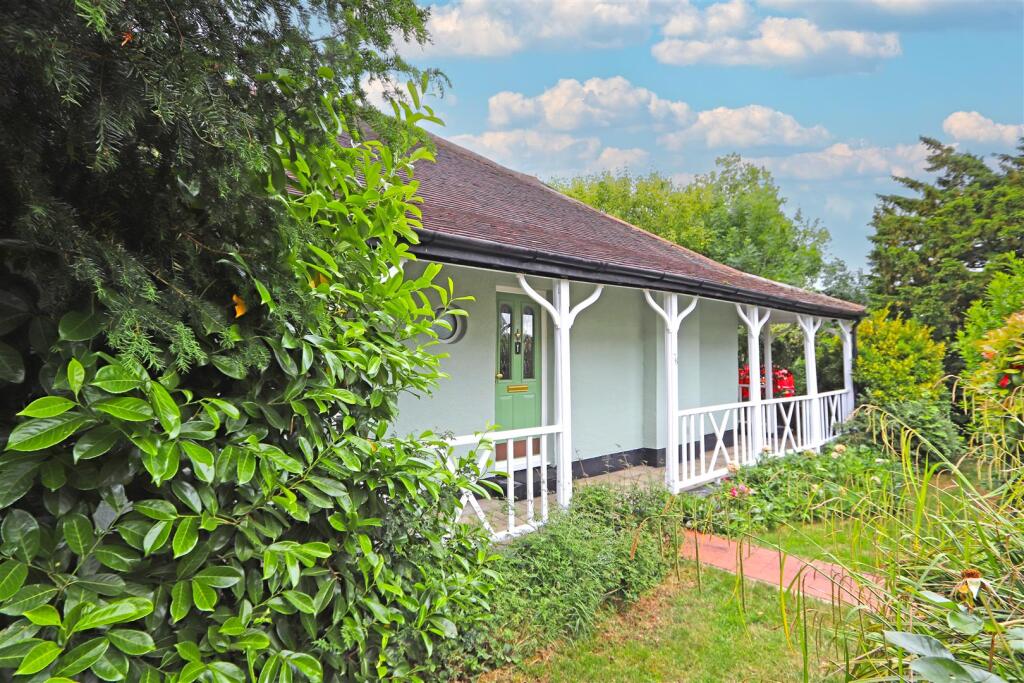 Main image of property: Kingswood Chase, Leigh-On-Sea