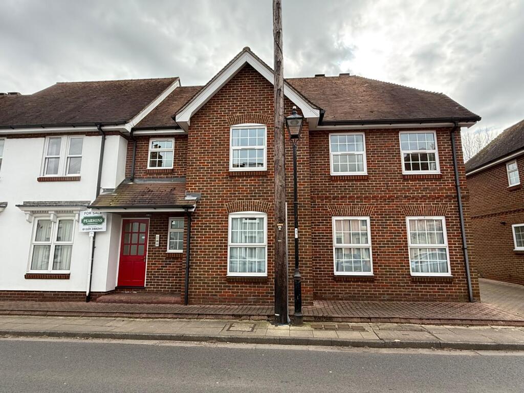 Main image of property: East Street  Titchfield, Fareham  UNFURNISHED