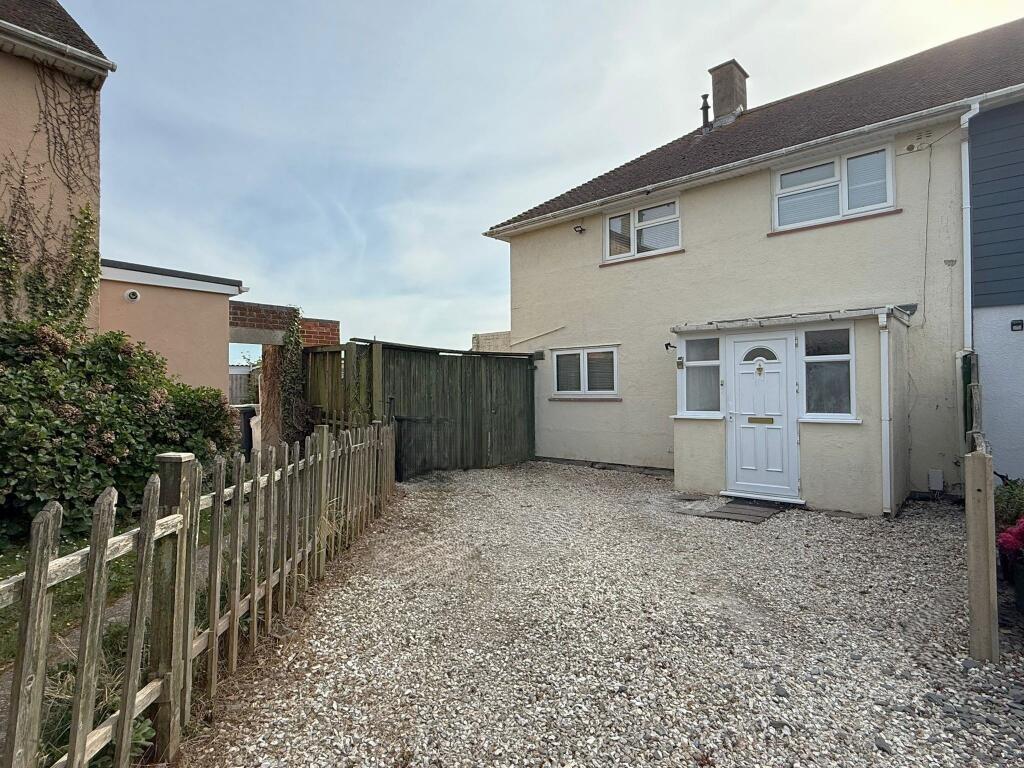 Main image of property: Dayshes Close  Gosport  UNFURNISHED