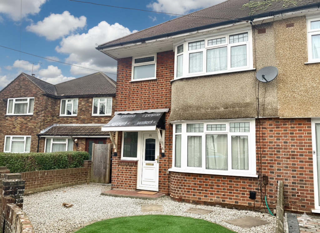 Main image of property: MUNRO CRESCENT, S015