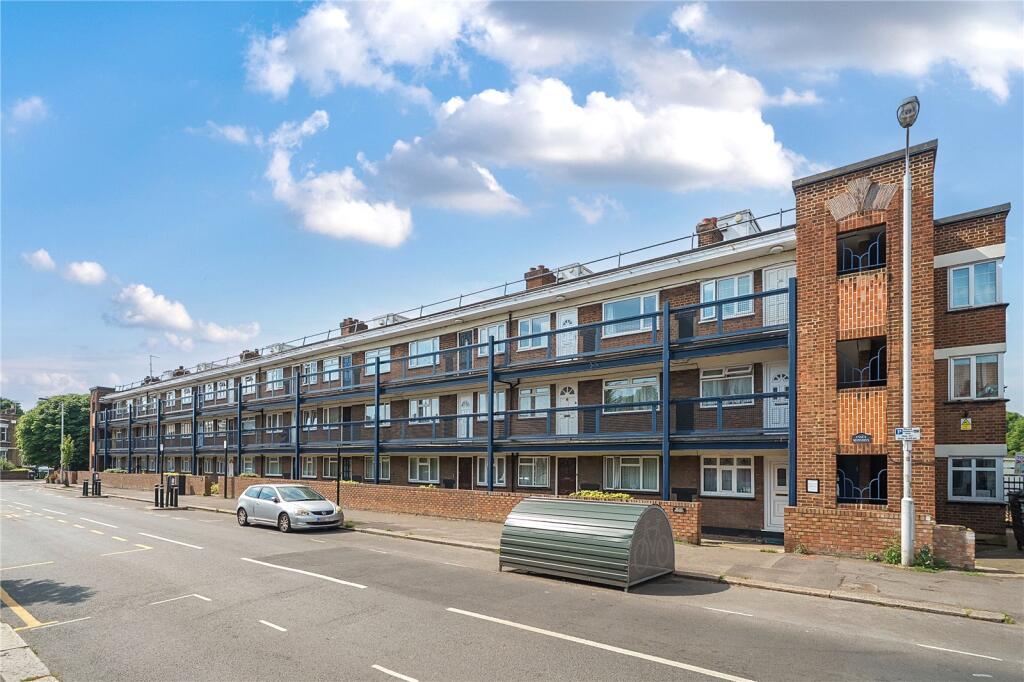 Main image of property: Essex Road South, London