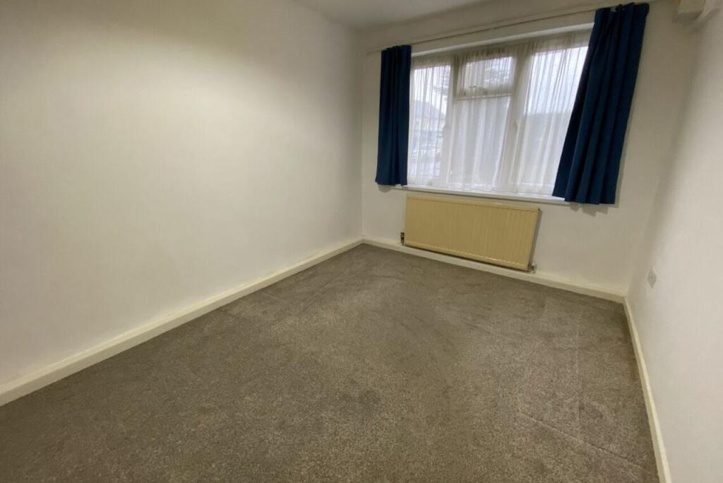 Additional property image - Townfield Gardens, Bebington, CH63 5RN