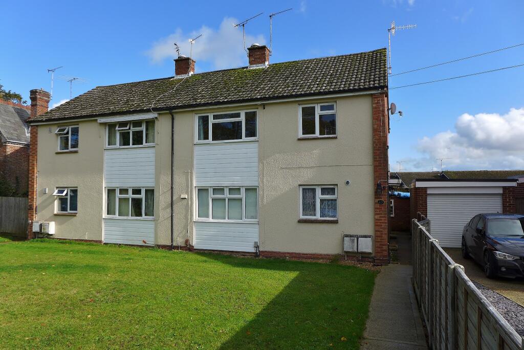 1 bedroom flat for rent in Romsey Viney Avenue UNFURNISHED, SO51