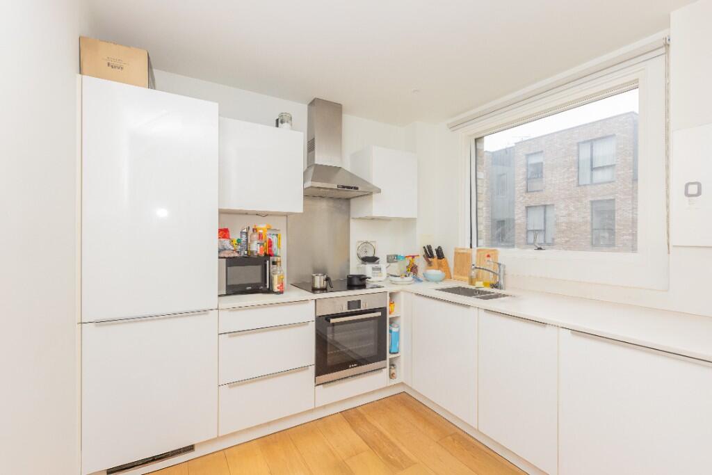 Main image of property: Cambridge Avenue, London, NW6