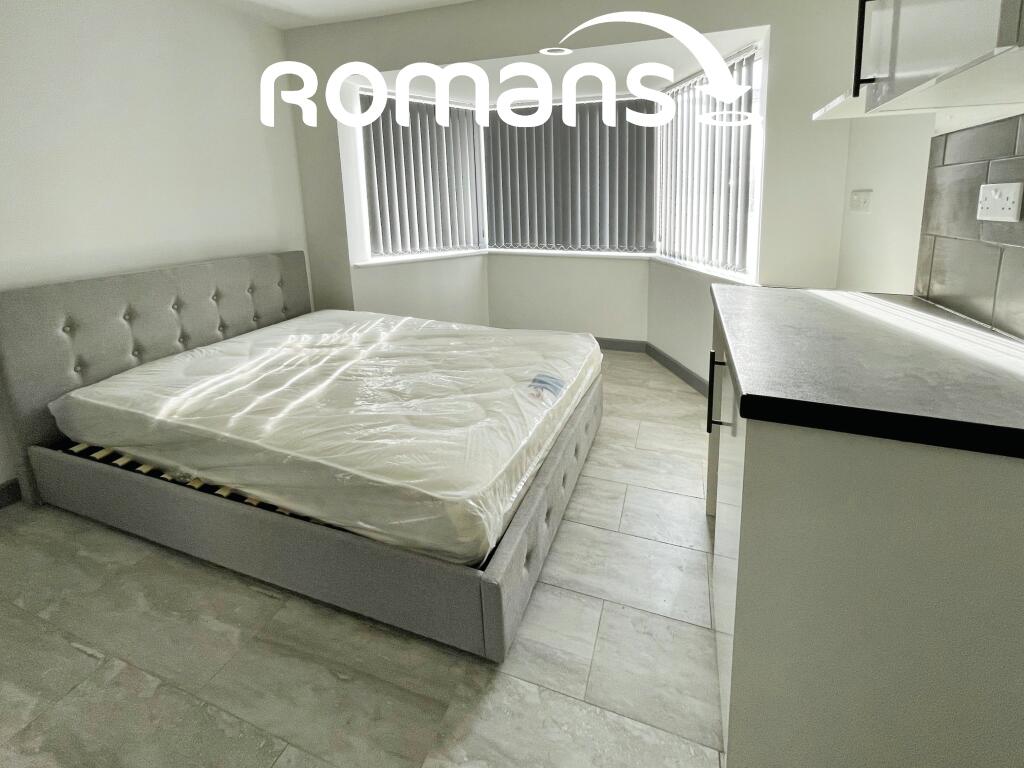 Main image of property: Ringwood Road, Tilehurst, Reading, RG30