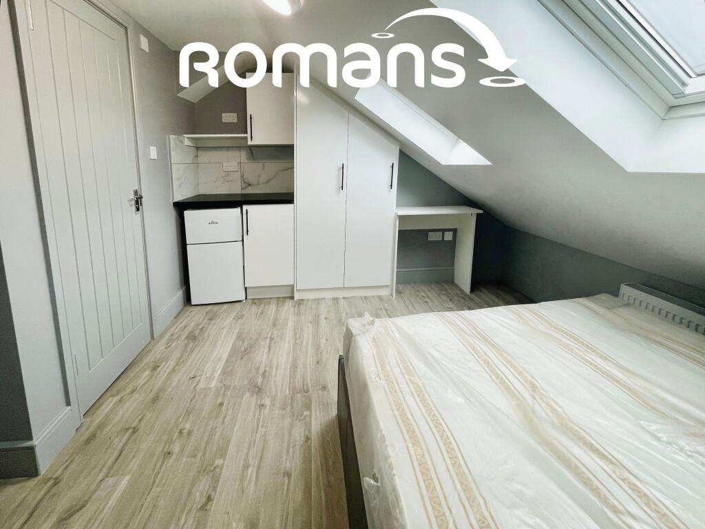 Main image of property: Norfolk Road, Reading, RG30