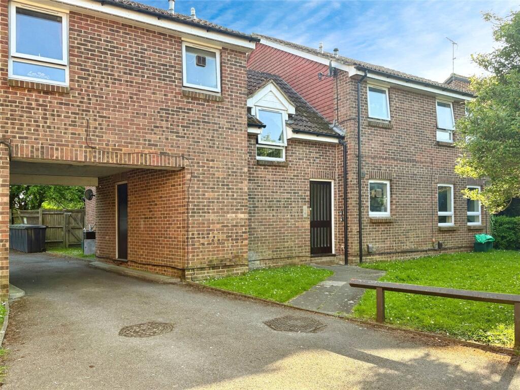 Main image of property: Wyre Court, Tilehurst, Reading, RG31