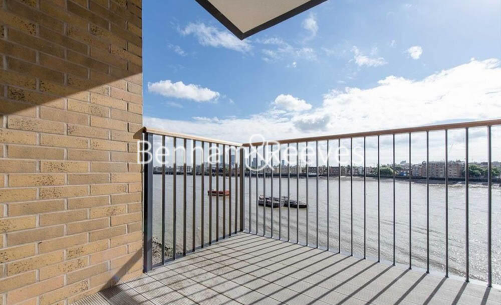 1 bedroom apartment for rent in Wapping High Street, Wapping, E1W