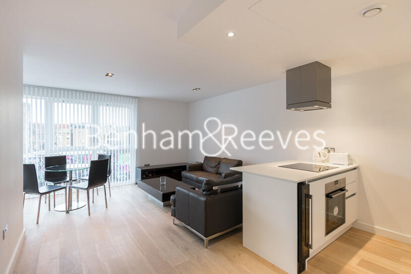 Main image of property: Courtyard Apartments, Avantgarde, E1