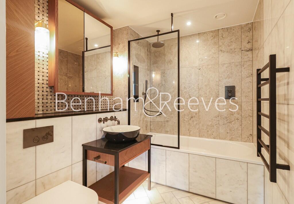 Main image of property: Boxwood Gardens, London Dock, E1W