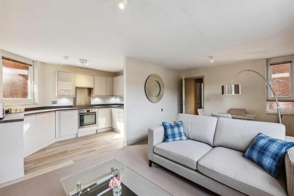 Main image of property: More Close, St Paul's Court, London, W14