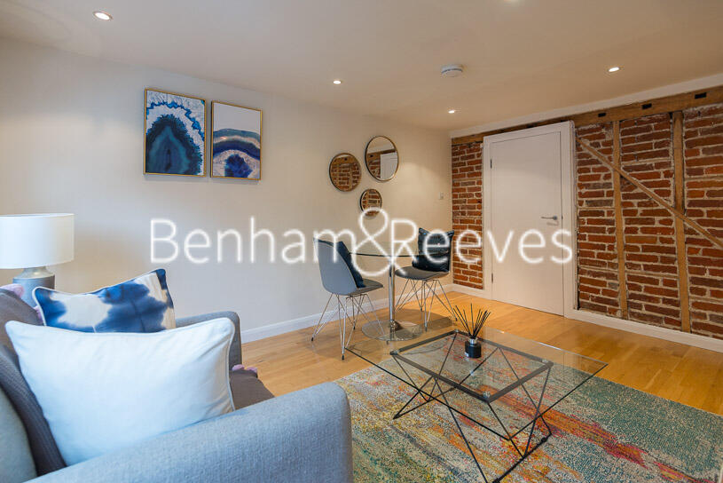Main image of property: Highgate High Street, Highgate Village, N6