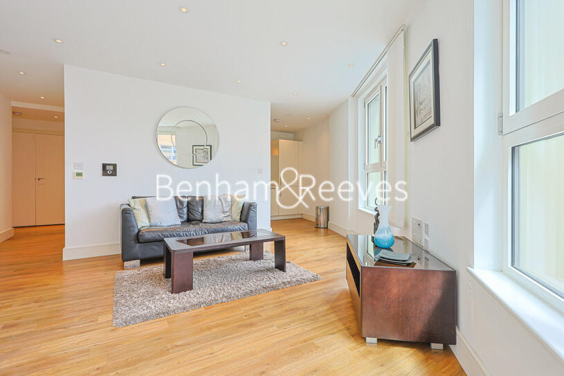 Main image of property: Gillespie Court, Queensland Terrace, N7