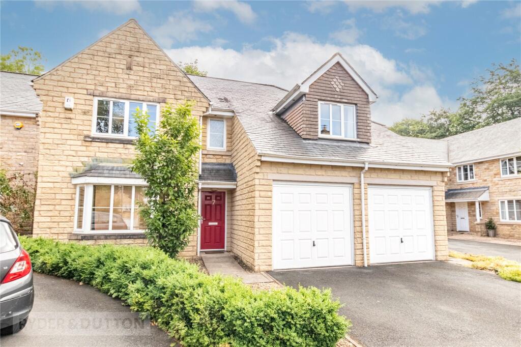 5 bedroom detached house for sale in Weavers Court, Sowerby Bridge