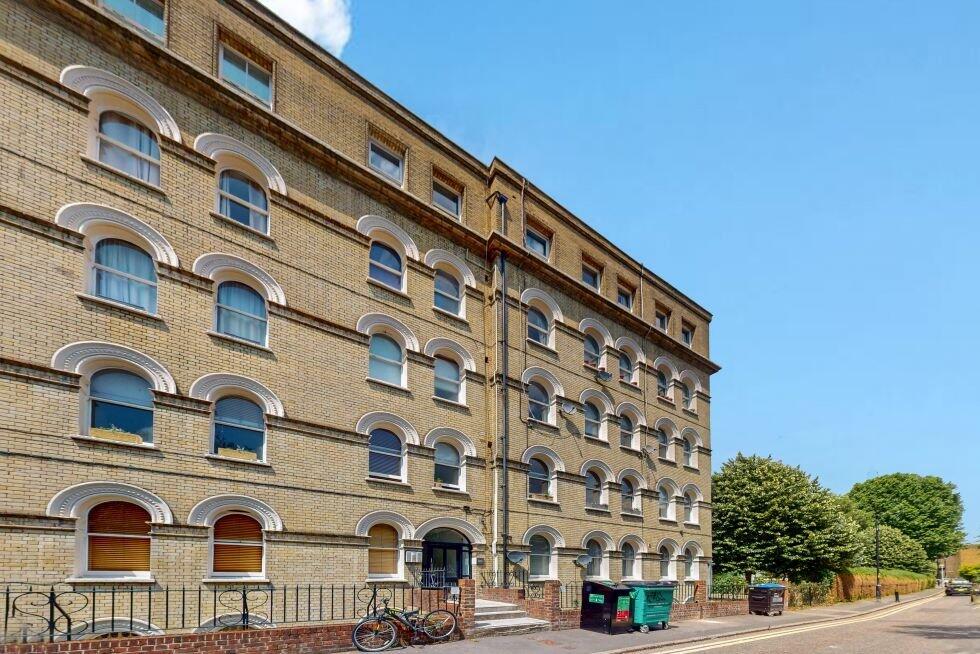 Main image of property: Trinity House, Bath Terrace, Borough / Elephant and Castle SE1